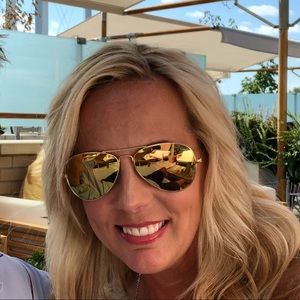 Meet your Posher, Amy